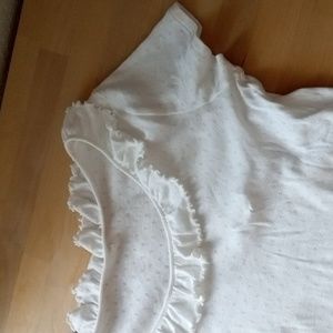 Organic cotton ruffle t